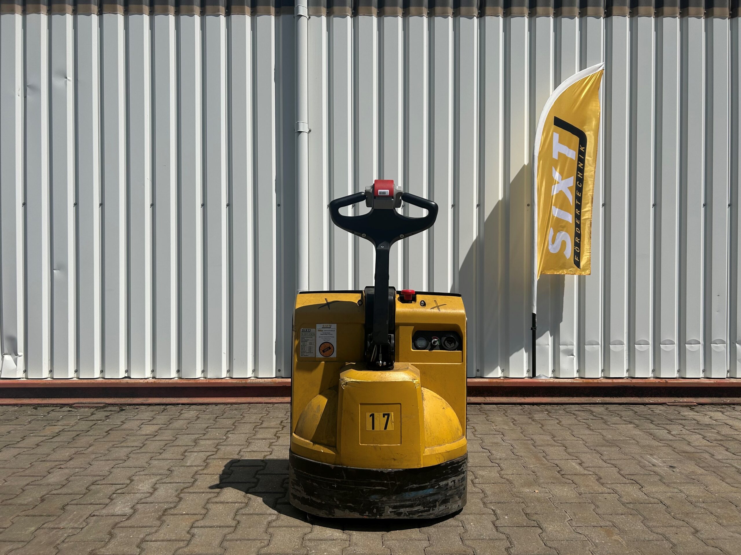 YALE MP16